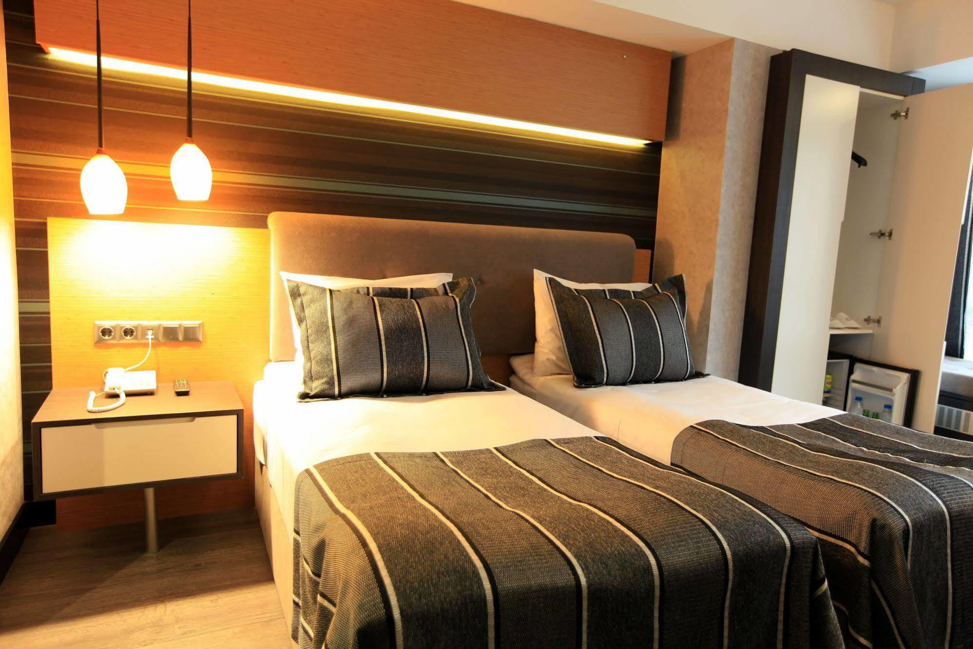 אסקיסהיר The Black Hotel מראה חיצוני תמונה